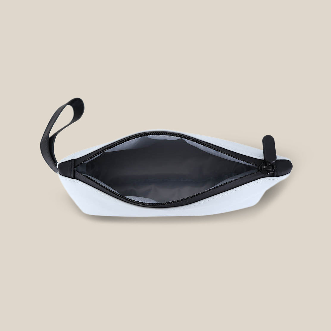 Inside view of eco bag for the beach from Project Reef