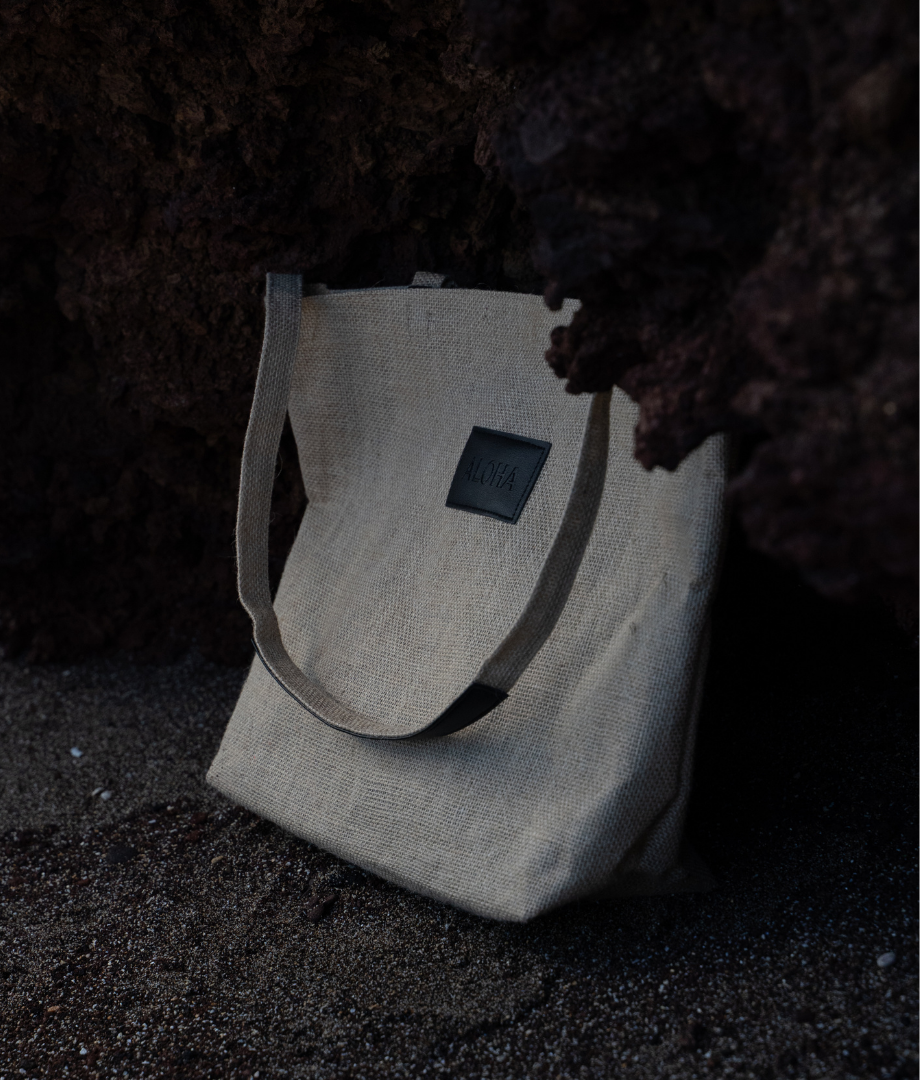 Project Reef tote bag ideal for carrying reef safe sunscreen and everyday essentials